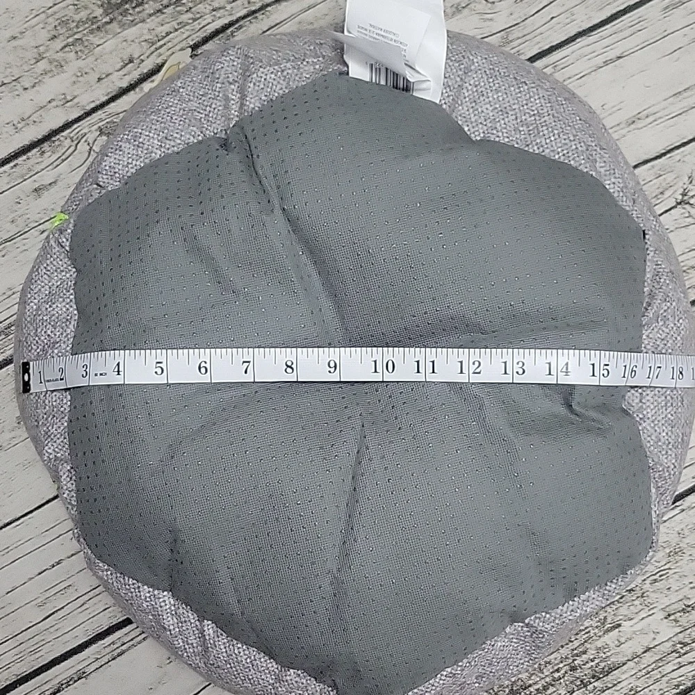 NWT Eco-Friendly Gray Pet Bed